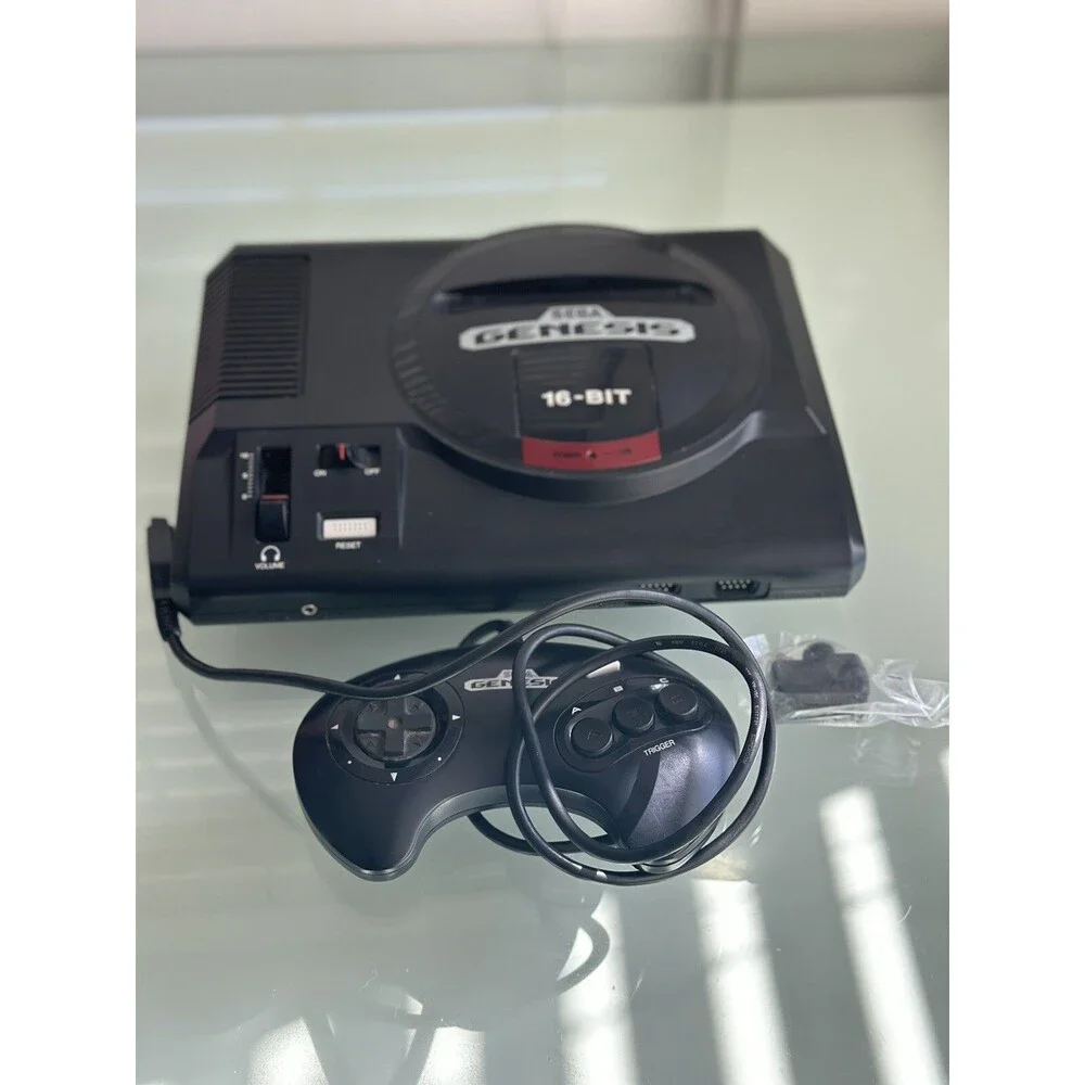 Sega Genesis Core System Console with Box and Manual See Description